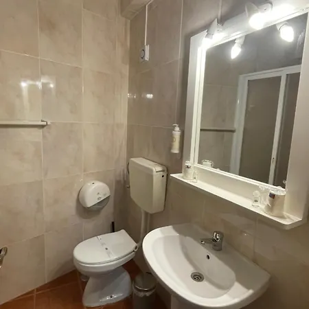 Alojamento S. Joao Guest house *
